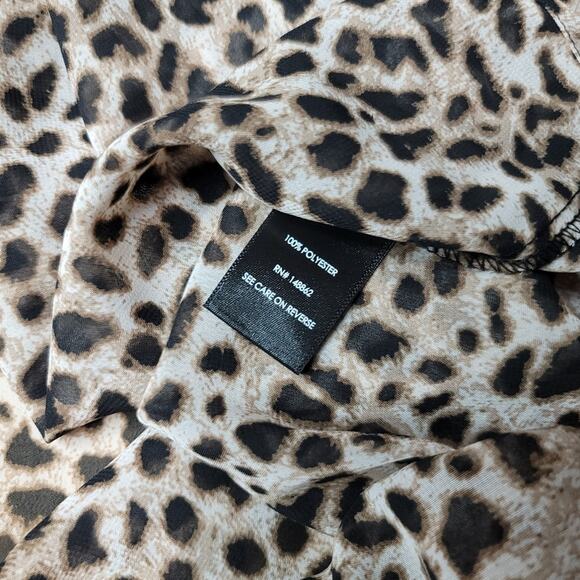 Torrid Animal Print Long Sleeve Sheer Chiffon Smocked Mock Neck Blouse 0X - Picture 8 of 9